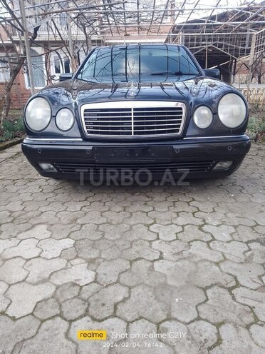 Mercedes E 200 1997, 310,000 km - 2.0 l - Lənkəran