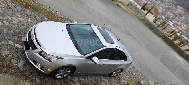 Chevrolet Cruze 2013, 200,500 km - 1.4 l - Şəki