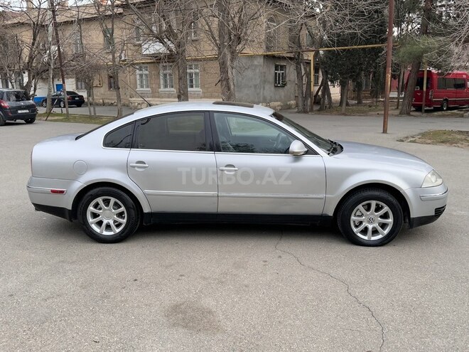 Volkswagen Passat 2003, 290,477 km - 1.8 l - Bakı