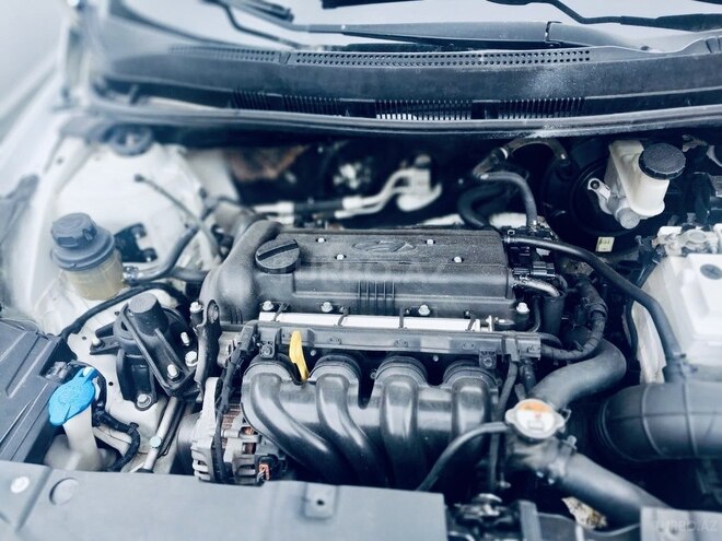 Hyundai Accent 2011, 156,000 km - 1.6 l - Bakı