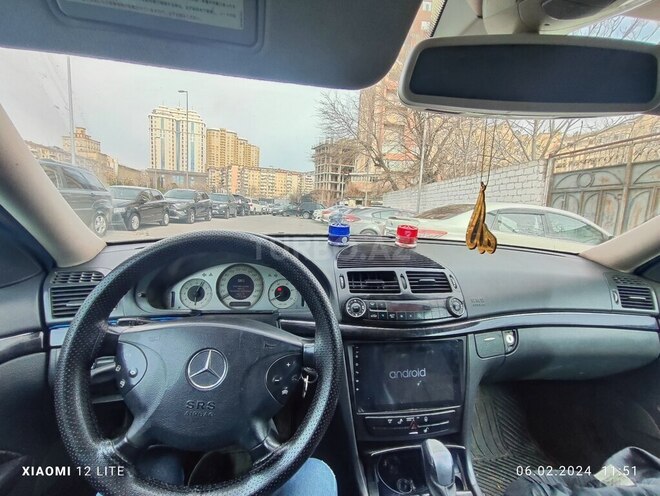Mercedes E 220 2002, 510,455 km - 2.2 l - Bakı
