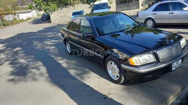 Mercedes C 230 1999, 418,429 km - 2.3 l - Qax