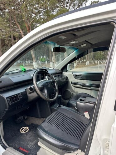 Nissan X-Trail 2003, 296,852 km - 2.0 l - Sumqayıt