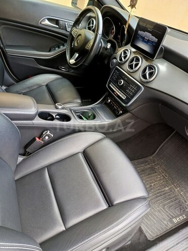 Mercedes CLA 250 2018, 94,000 km - 2.0 l - Bakı