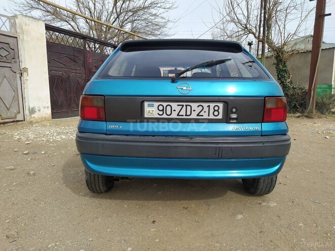 Opel Astra 1996, 265,360 km - 1.6 л - Bakı