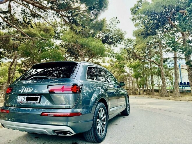 Audi Q7 2016, 101,500 km - 3.0 l - Bakı