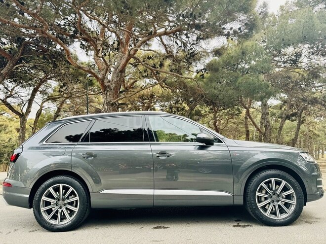 Audi Q7 2016, 101,500 km - 3.0 l - Bakı
