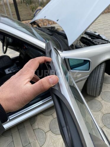 Mercedes C 180 1997, 284,000 km - 1.8 l - Ağcabədi