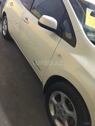 Nissan Leaf 2011, 160,000 km - 0.0 l - Bakı
