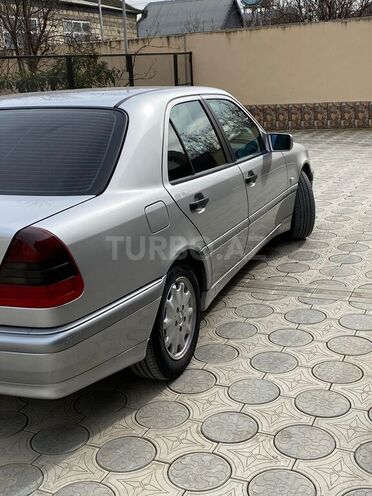 Mercedes C 180 1997, 284,000 km - 1.8 l - Ağcabədi