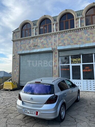 Opel Astra 2008, 242,000 km - 1.4 l - Qazax