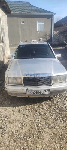 Mercedes 190 1984, 300,000 km - 2.5 l - İmişli