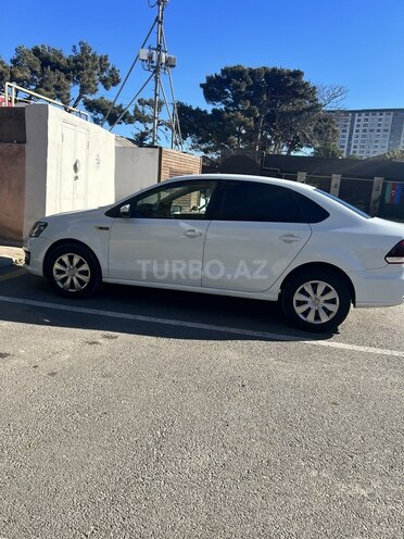 Volkswagen Polo 2019, 141,000 km - 1.6 l - Bakı