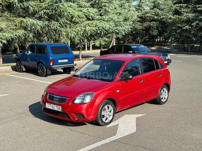 Kia Rio 2010, 210,000 km - 1.4 l - Bakı