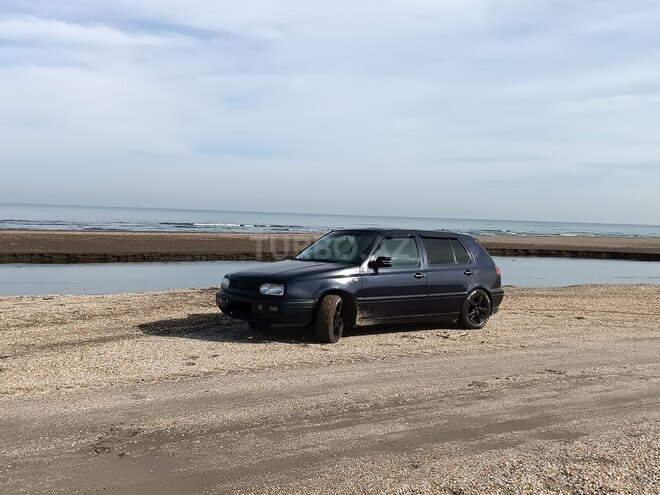 Volkswagen Golf 1997, 270,000 km - 2.0 l - Xaçmaz