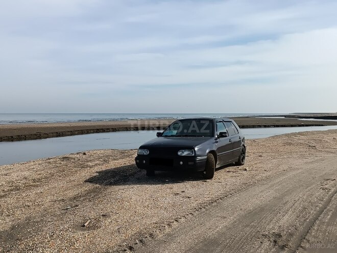 Volkswagen Golf 1997, 270,000 km - 2.0 l - Xaçmaz