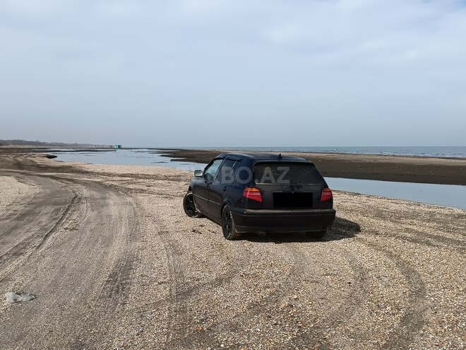 Volkswagen Golf 1997, 270,000 km - 2.0 l - Xaçmaz