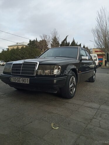 Mercedes E 200 1993, 278,000 km - 2.0 l - Bakı
