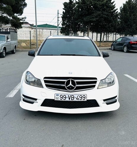 Mercedes C 250 2013, 135,000 km - 1.8 л - Bakı