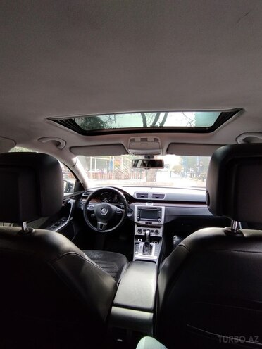 Volkswagen Passat 2013, 289,000 km - 1.8 l - Bakı
