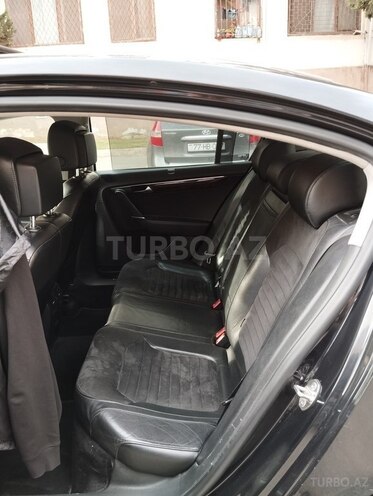 Volkswagen Passat 2013, 289,000 km - 1.8 l - Bakı