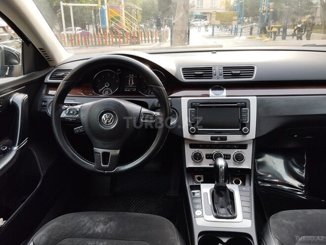 Volkswagen Passat 2013, 289,000 km - 1.8 l - Bakı