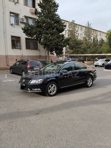 Volkswagen Passat 2013, 289,000 km - 1.8 l - Bakı