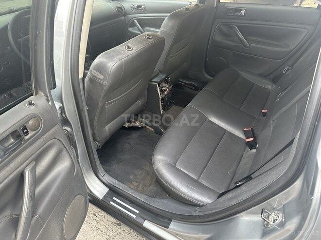 Volkswagen Passat 2004, 228,000 km - 1.8 л - Bakı