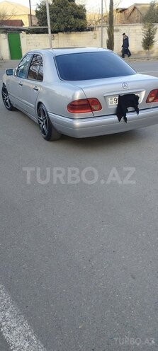 Mercedes E 320 1995, 370,000 km - 3.2 l - Sumqayıt