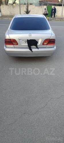 Mercedes E 320 1995, 370,000 km - 3.2 l - Sumqayıt