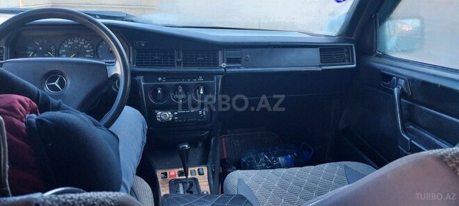 Mercedes 190 1991, 234,567 km - 1.8 l - Bakı