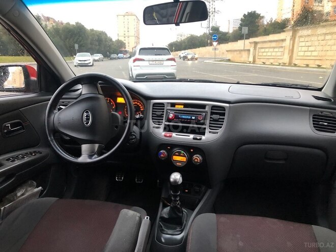 Kia Rio 2006, 240,000 km - 1.5 л - Bakı