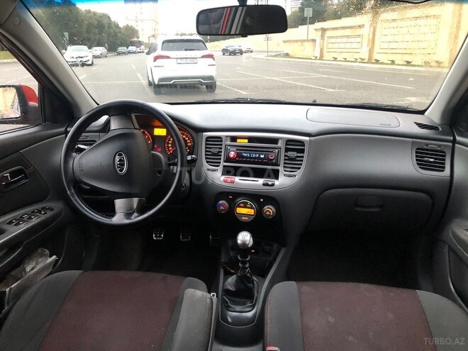 Kia Rio 2006, 240,000 km - 1.5 л - Bakı