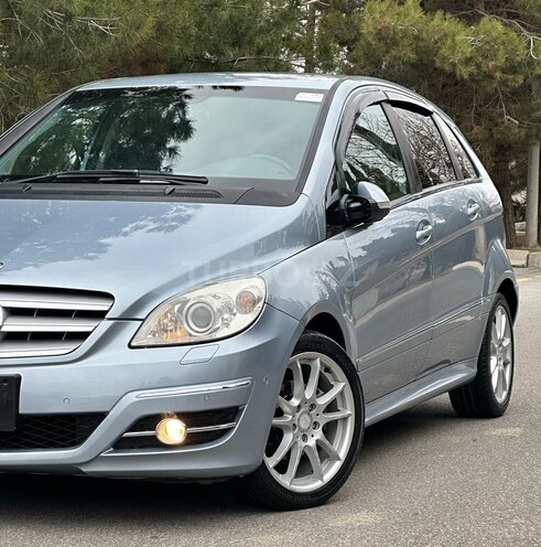 Mercedes B 180 2008, 120,000 km - 1.7 l - Bakı