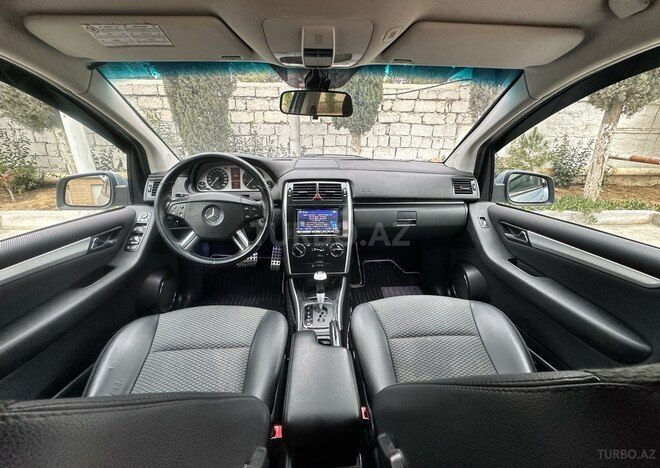 Mercedes B 180 2008, 120,000 km - 1.7 l - Bakı