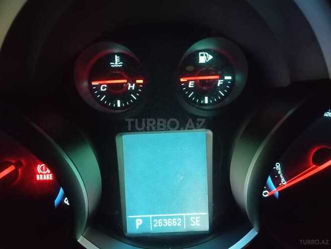 Chevrolet Cruze 2010, 263,662 km - 1.4 л - Cəlilabad