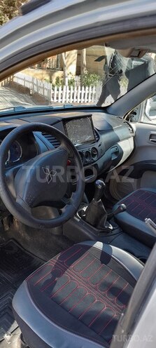 Mitsubishi L200 2007, 380,000 km - 2.5 l - Sumqayıt