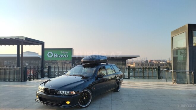 BMW 520 1999, 281,000 km - 2.0 l - Bakı