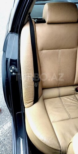BMW 520 1999, 281,000 km - 2.0 l - Bakı