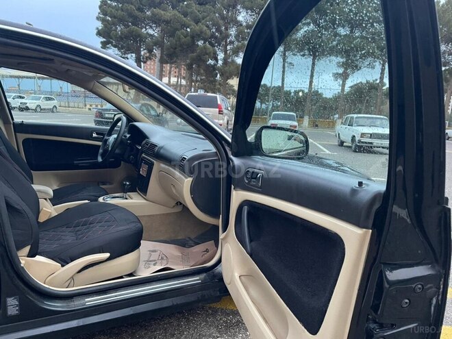 Volkswagen Passat 2002, 231,123 km - 1.8 l - Sumqayıt