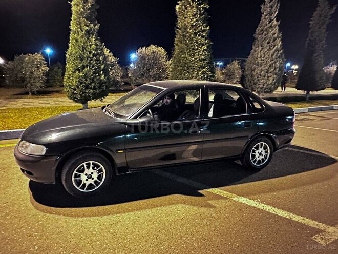 Opel Vectra 1997, 350,000 km - 1.8 l - Sumqayıt