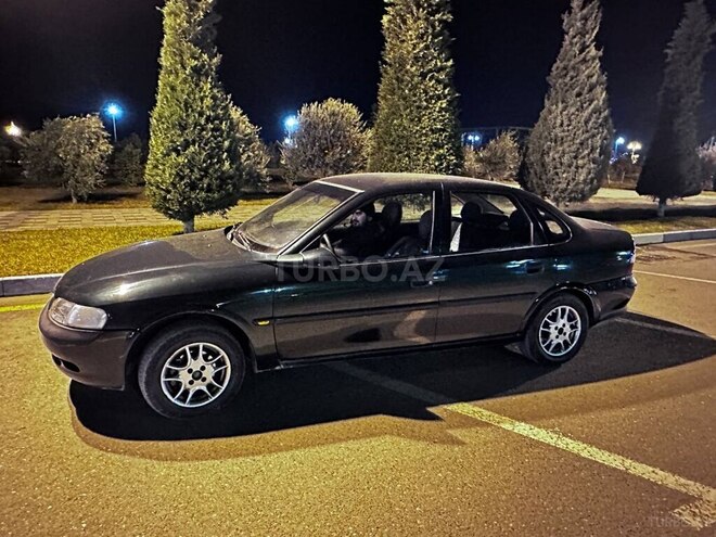 Opel Vectra 1997, 350,000 km - 1.8 l - Sumqayıt