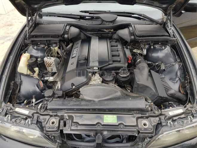 BMW 523 2000, 280,000 km - 2.5 l - Ağdaş