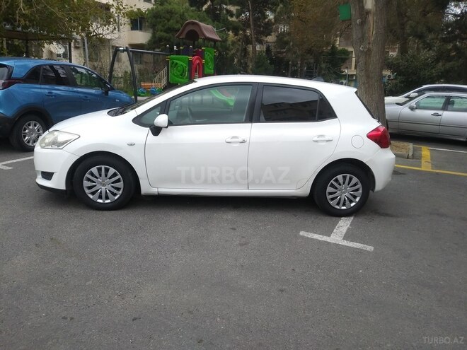 Toyota Auris 2007, 210,000 km - 1.4 l - Bakı