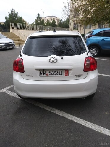 Toyota Auris 2007, 210,000 km - 1.4 l - Bakı