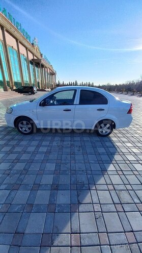 Chevrolet Aveo 2011, 220,000 km - 1.4 l - Şirvan