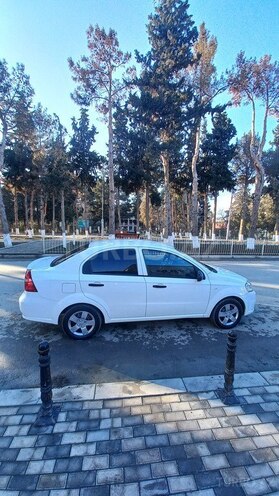 Chevrolet Aveo 2011, 220,000 km - 1.4 l - Şirvan