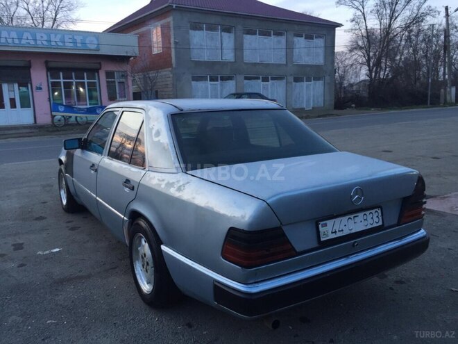 Mercedes E 200 1992, 287,314 km - 2.0 л - Masallı