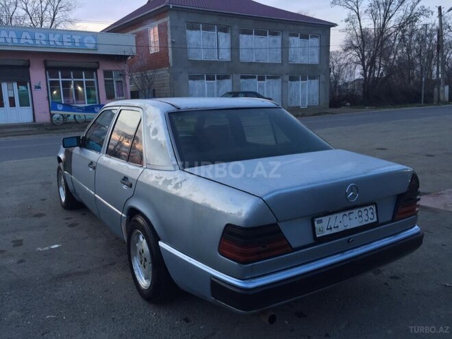 Mercedes E 200 1992, 287,314 km - 2.0 л - Masallı