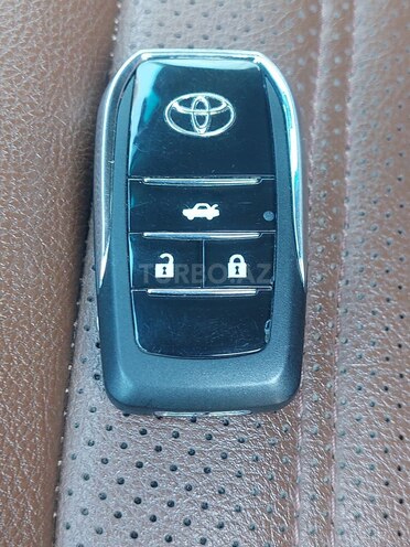 Toyota Prado 2011, 310,000 km - 2.7 l - Bakı